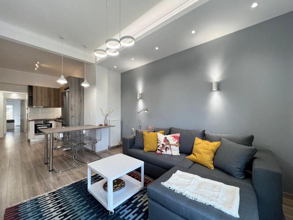 Living room of Flat to rent in Sitges  with Air Conditioner, Furnished and Pets allowed