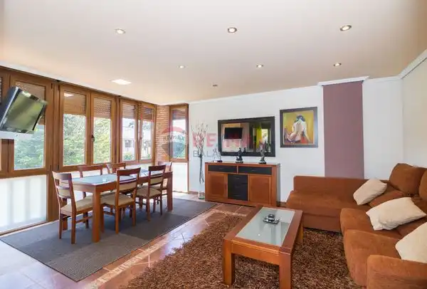 Sala de estar de Casa o chalet en venta en A Guarda   con Calefacción, Jardín privado y Terraza