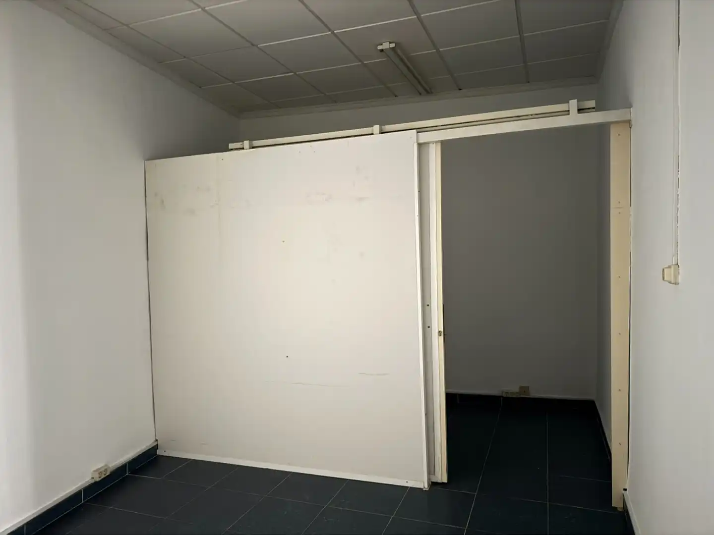 Local comercial de lloguer a Calle Azara 3, imagen 5