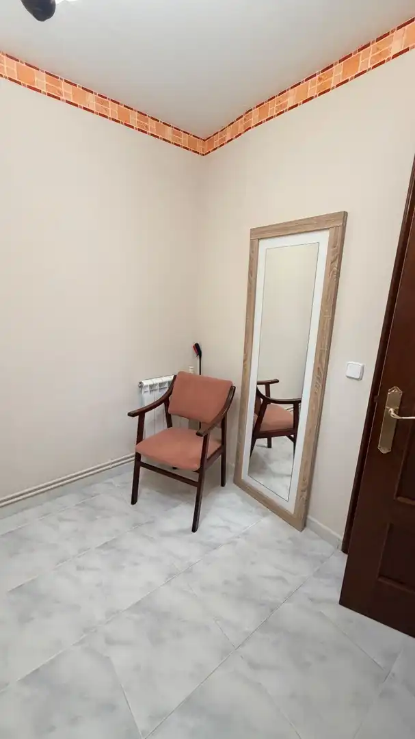 Wohnung zum Verkauf in Ferrol mit Heizung und Möbliert