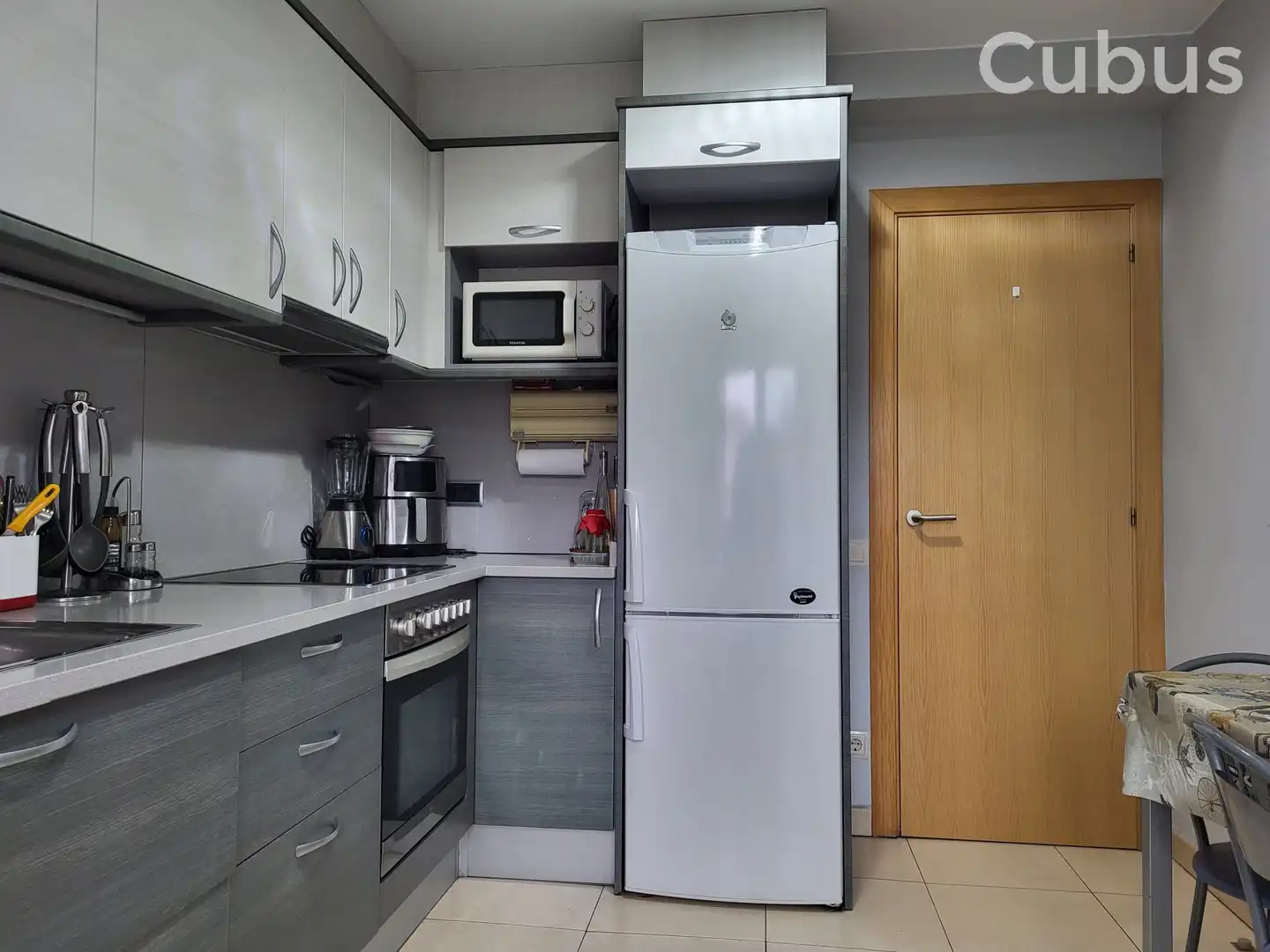 Kitchen of Flat for sale in Olot  with Air Conditioner, Heating and Balcony