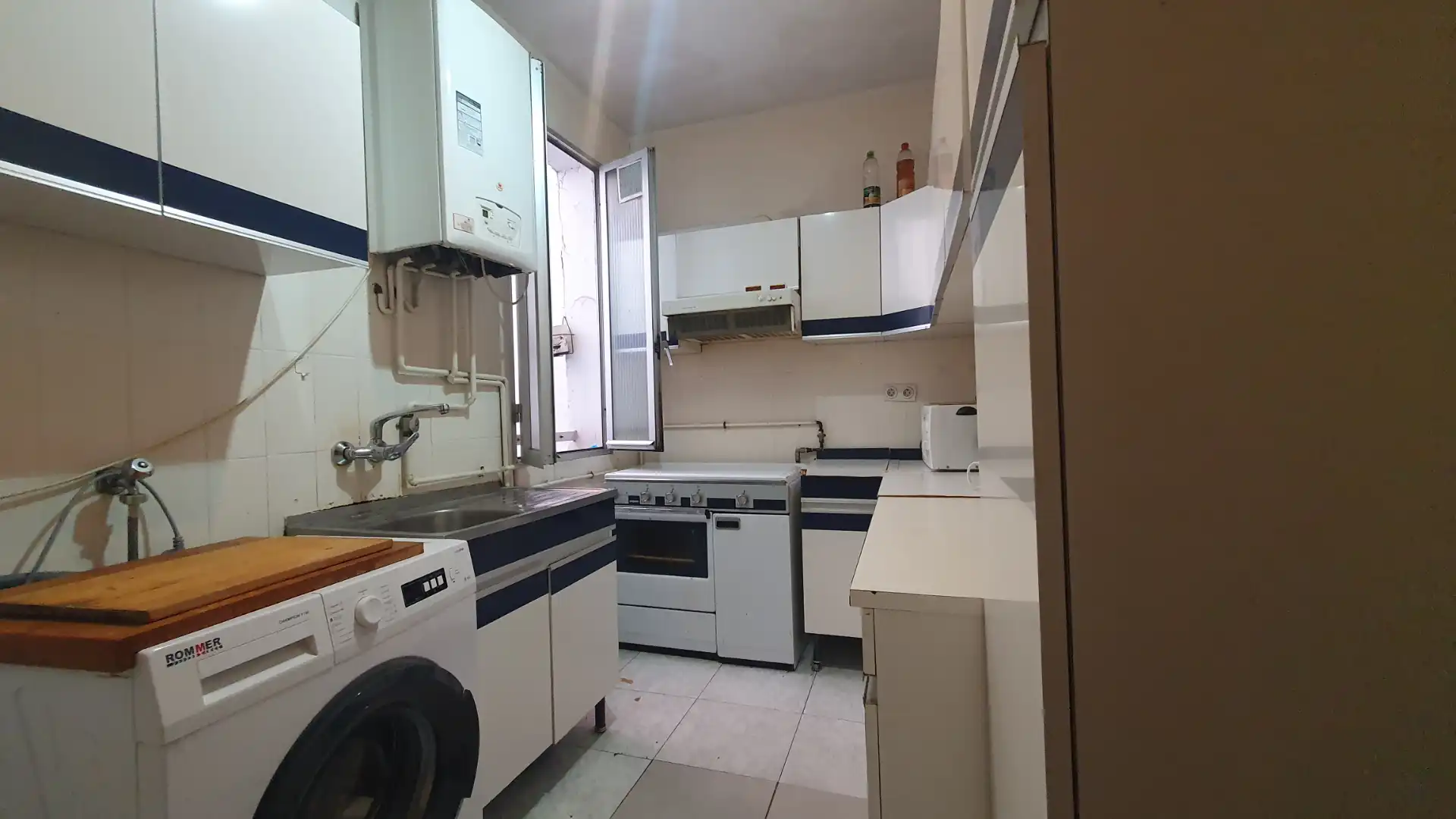 Cuina de Pis en venda en Madrid amb Calefacció i Moblat
