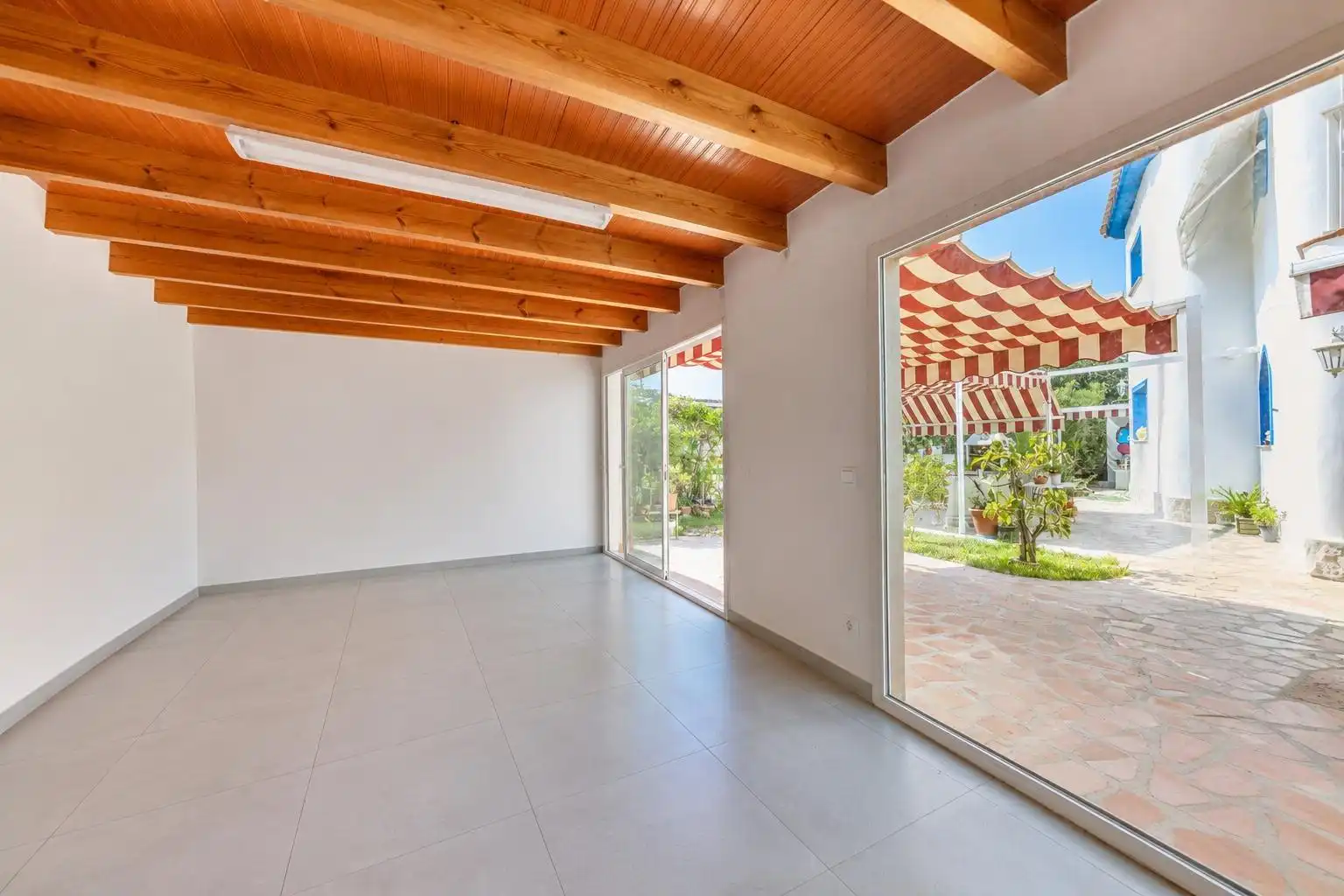 Terraza de Casa o chalet en venta en Dénia con Jardín privado, Terraza y Jacuzzi