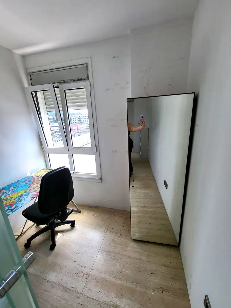 Habitación de Piso de alquiler en Vigo  con Amueblado, Horno y Lavadora