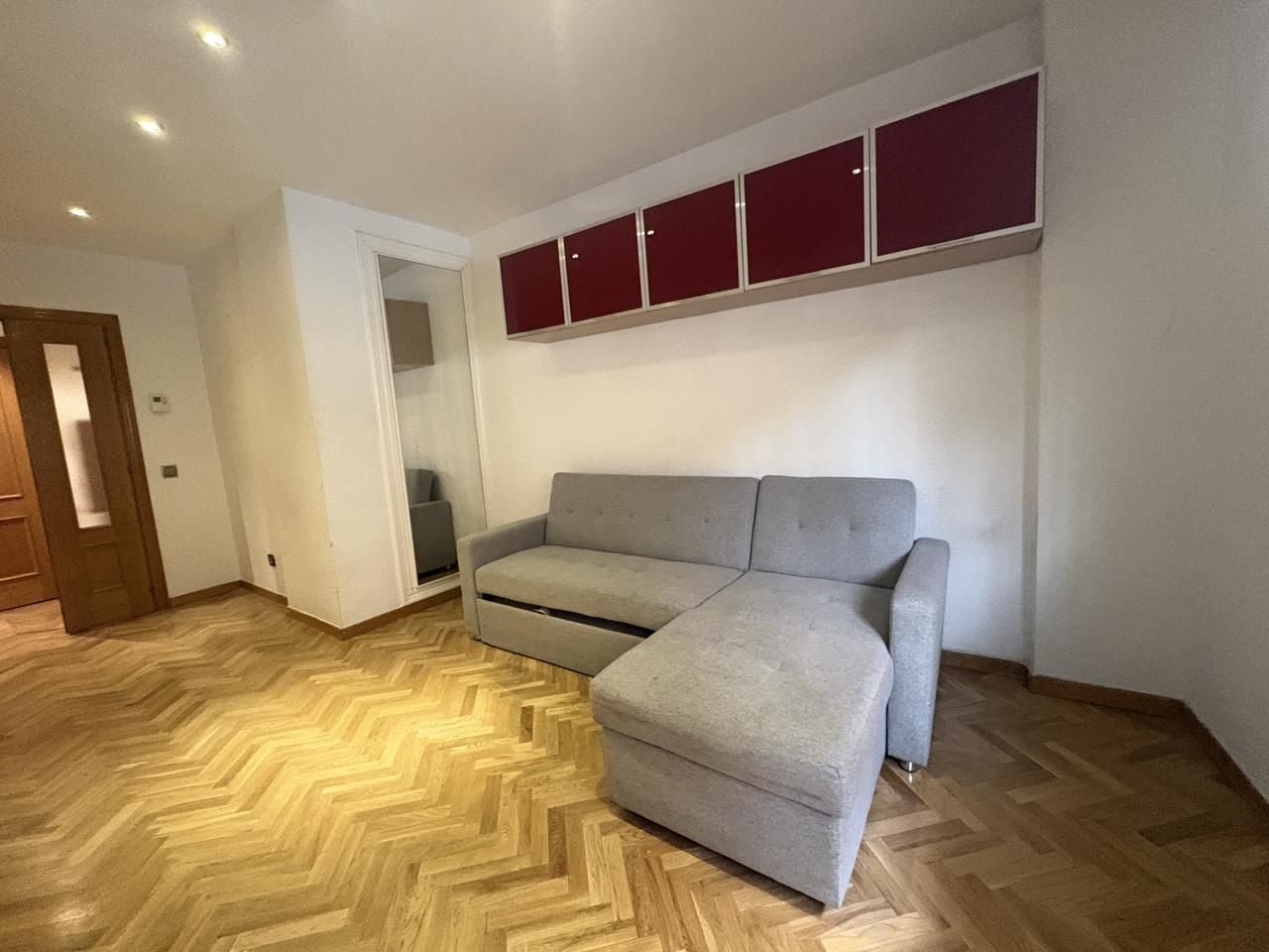 Living room of Planta baja for sale in  Madrid Capital  with Air Conditioner, Heating and Parquet flooring