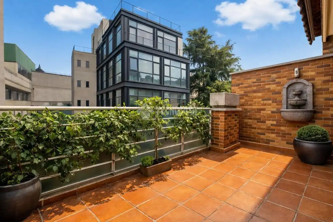 Terrace of Detached homes for sale in Madrid  with Air Conditioner and Balcony