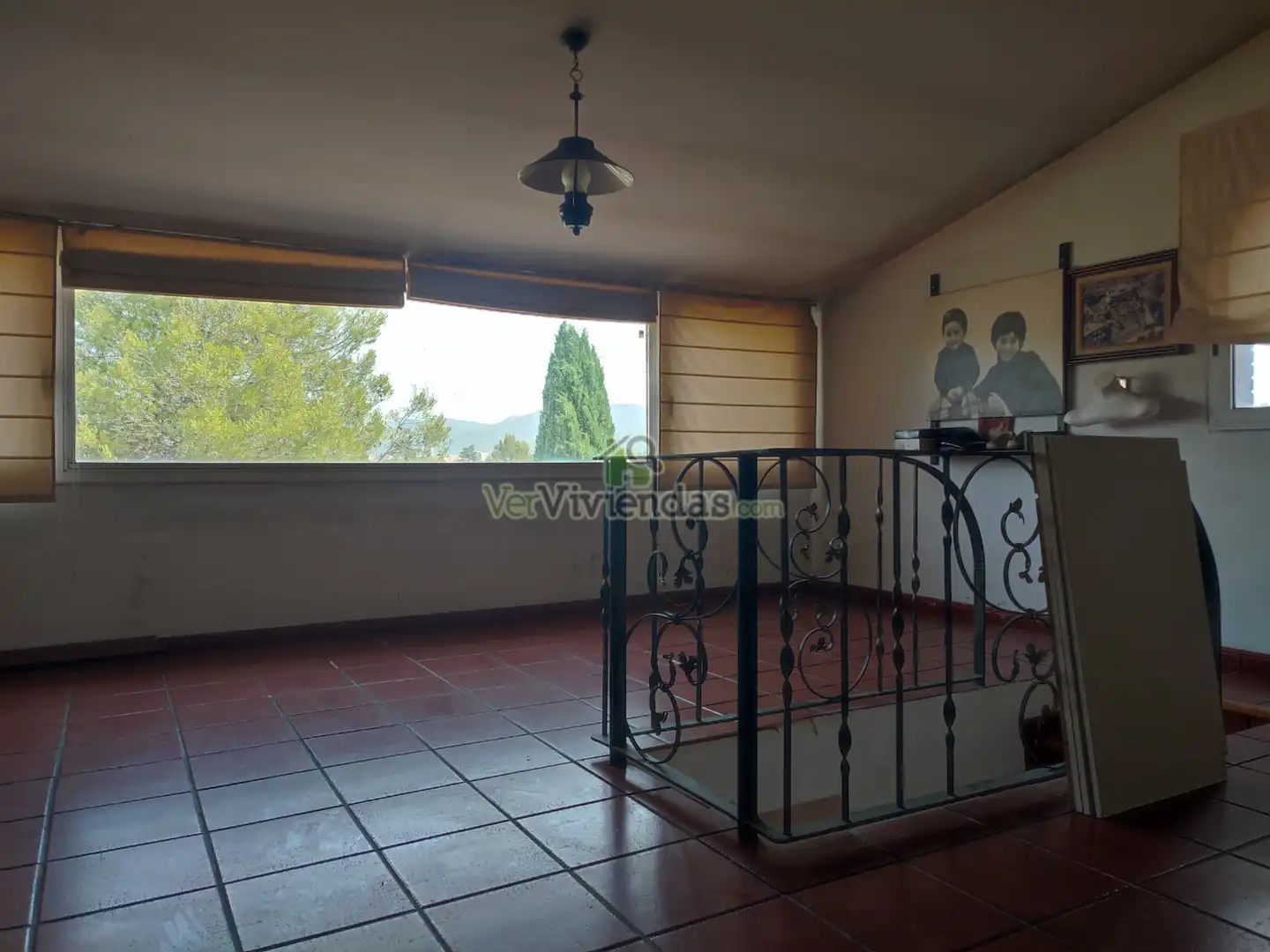Sala d'estar de Casa o xalet en venda en Esparreguera amb Aire condicionat, Calefacció i Jardí privat