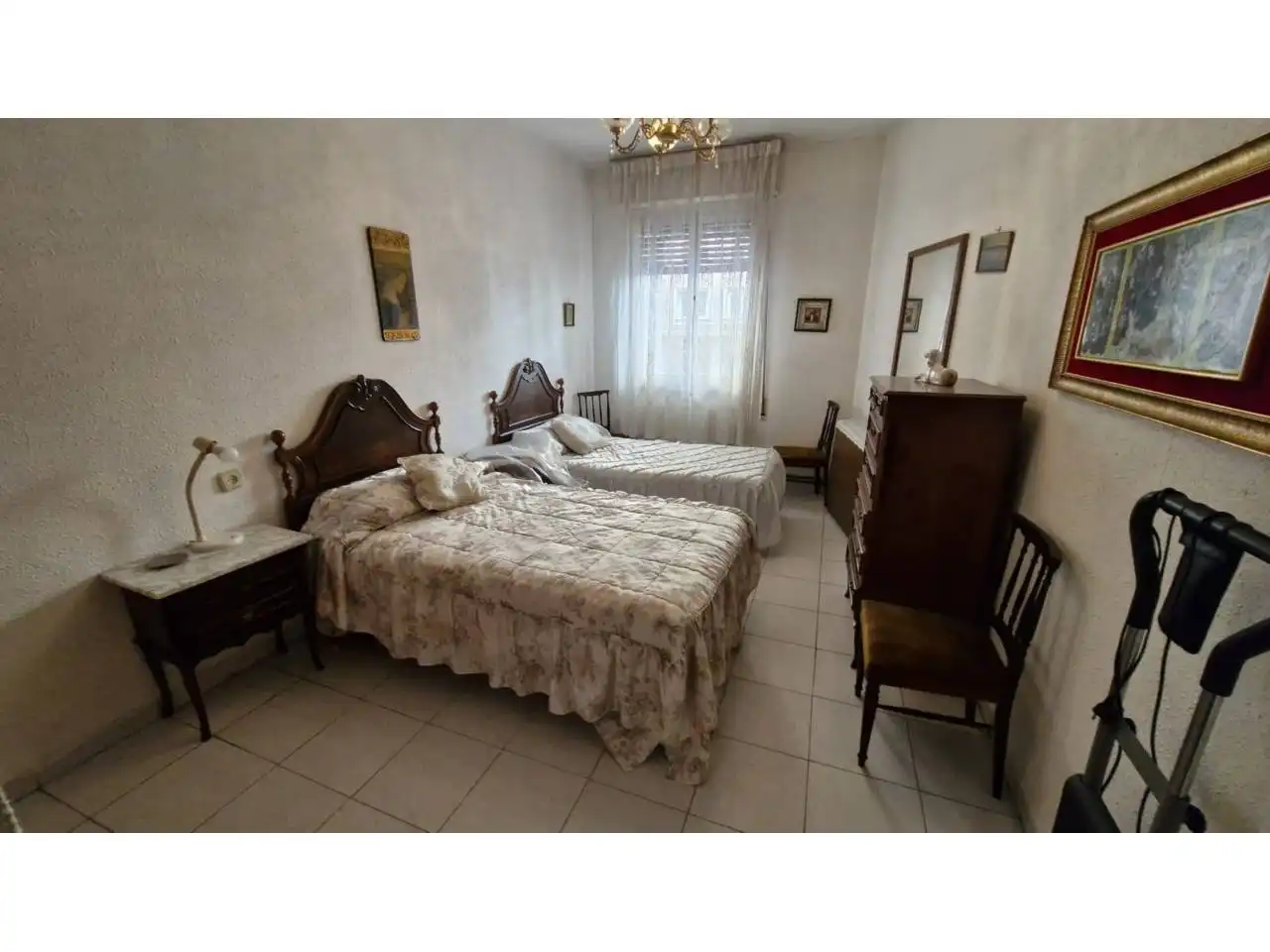 Habitación de Piso en venta en  Logroño con Calefacción, Terraza y Balcón