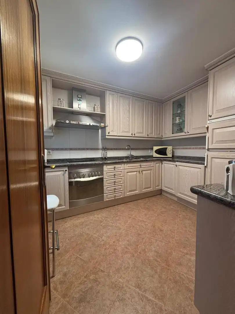 Küche von Wohnung zum Verkauf in Valladolid mit Heizung und Möbliert