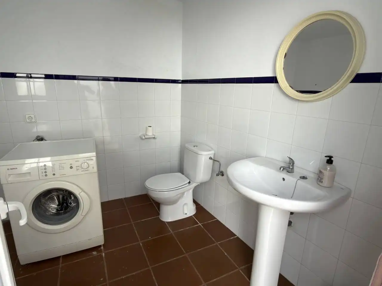Bathroom of Houses for sale in Osuna  with Terrace