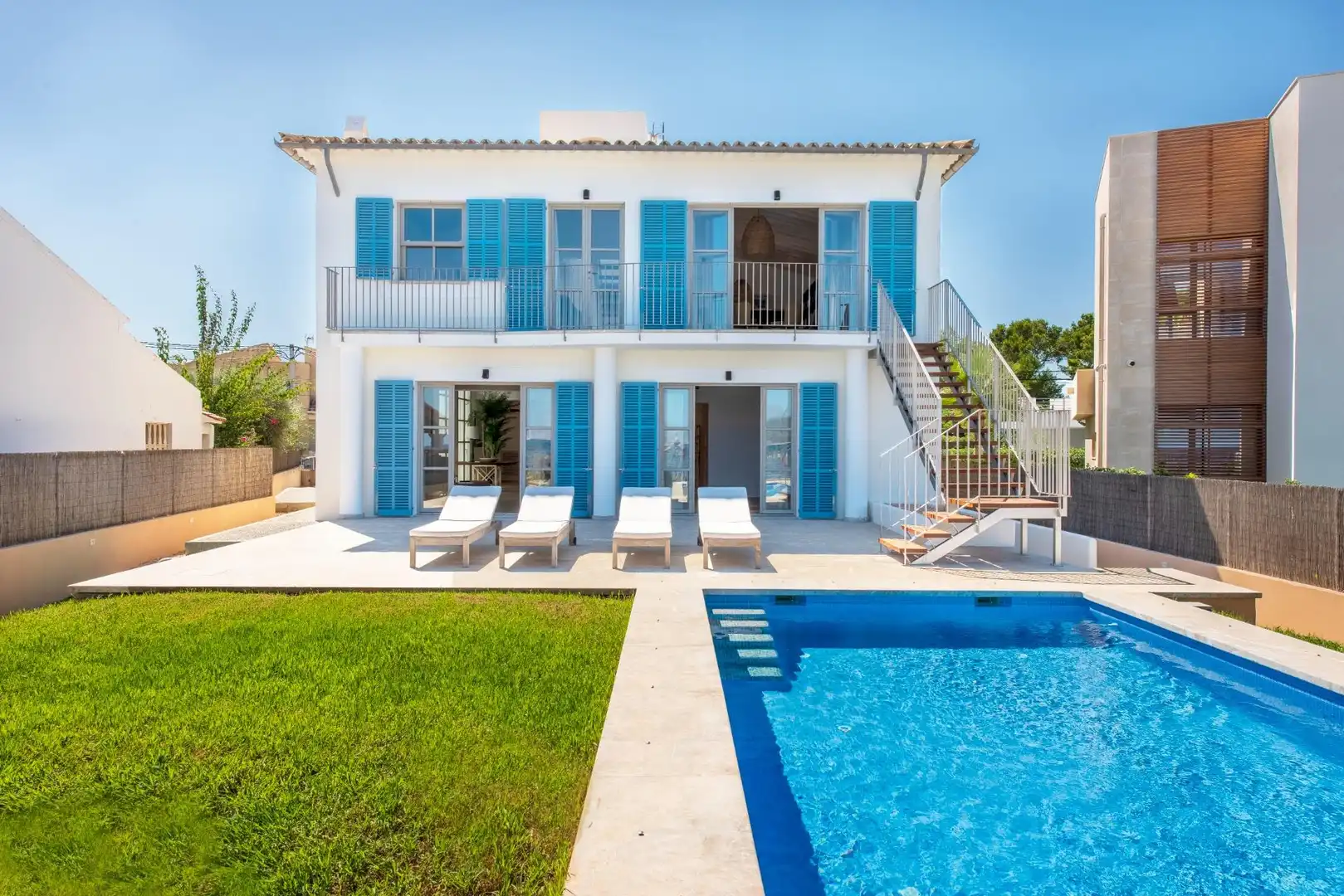 Vista exterior de Casa o chalet en venta en Alcúdia con Aire acondicionado, Calefacción y Jardín privado