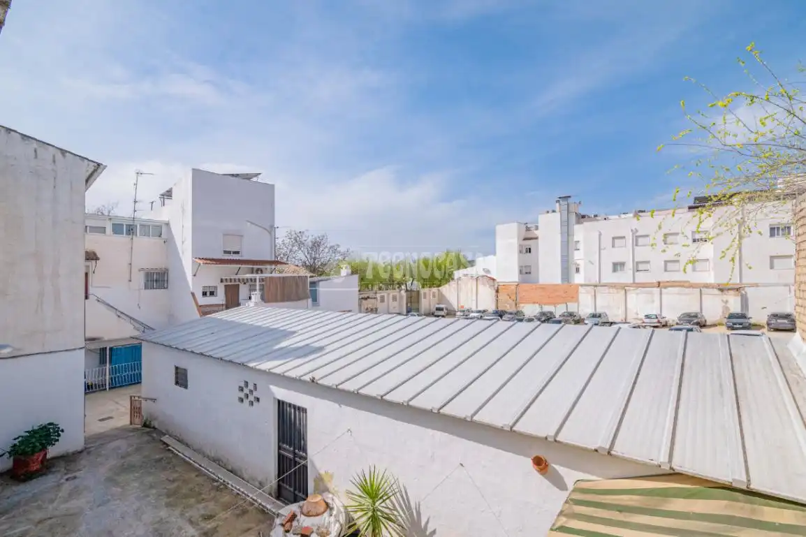Exterior view of Flat for sale in Lucena  with Air Conditioner, Heating and Home automation