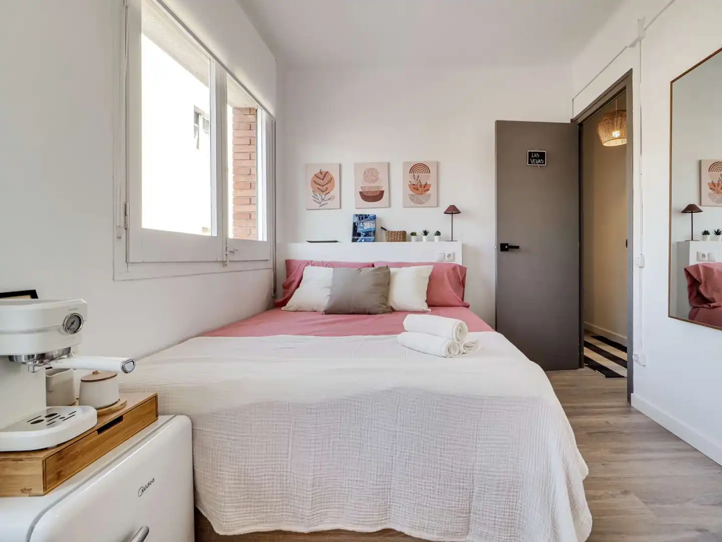 Room in Barcelona, Barcelona