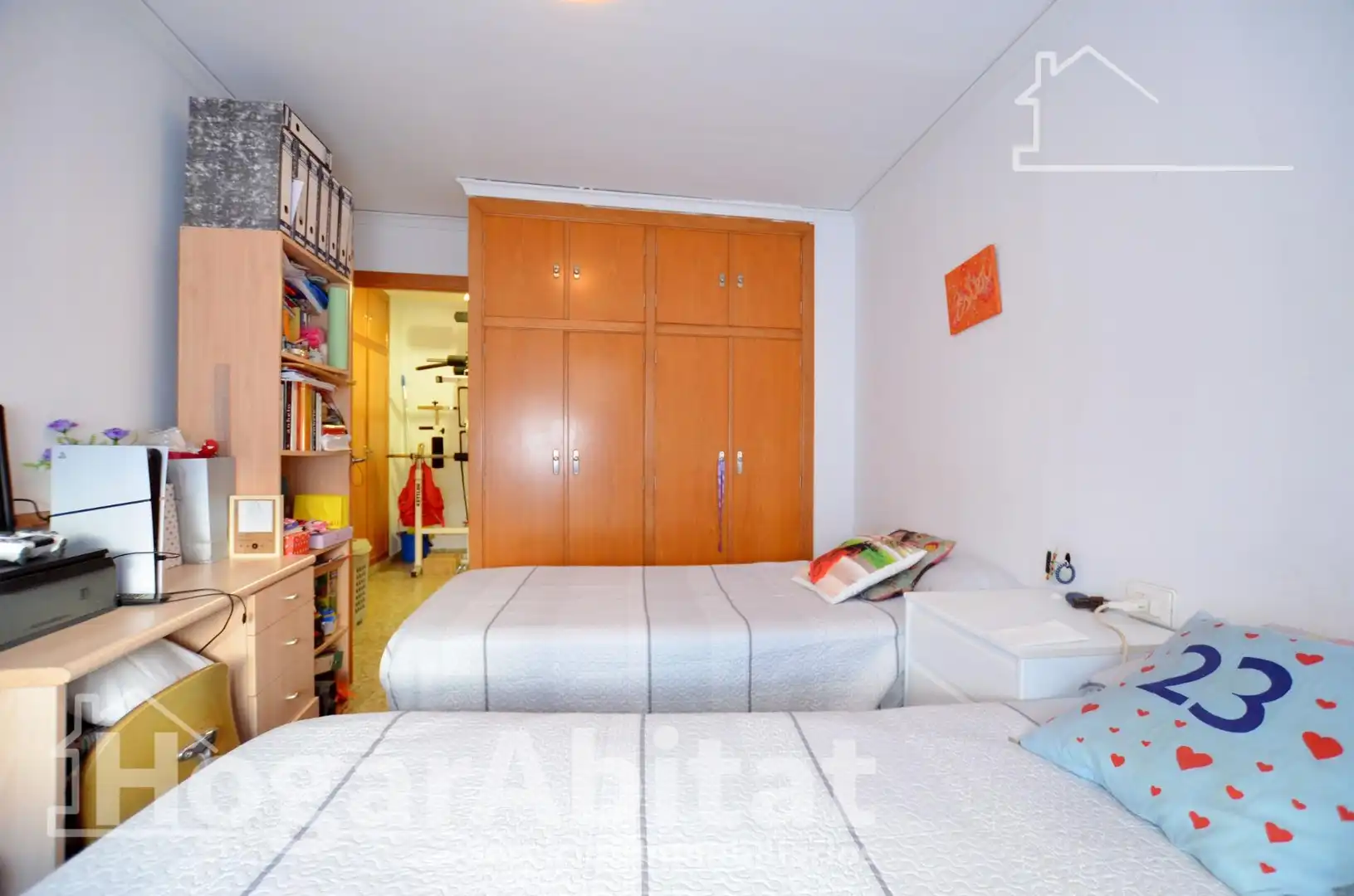 Schlafzimmer von Haus oder Chalet zum Verkauf in Oliva mit Terrasse, Abstellraum und Möbliert