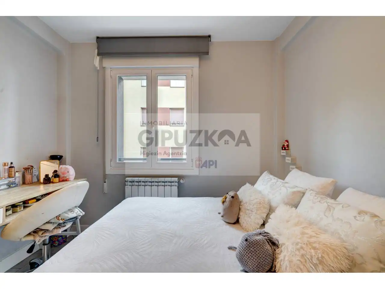 Habitación de Piso en venta en Hernani con Calefacción, Balcón y Alarma