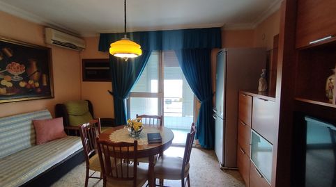 Foto 4 de Piso en venta en Calle Ciudad de Sueca, Parque Alcosa, Sevilla Capital