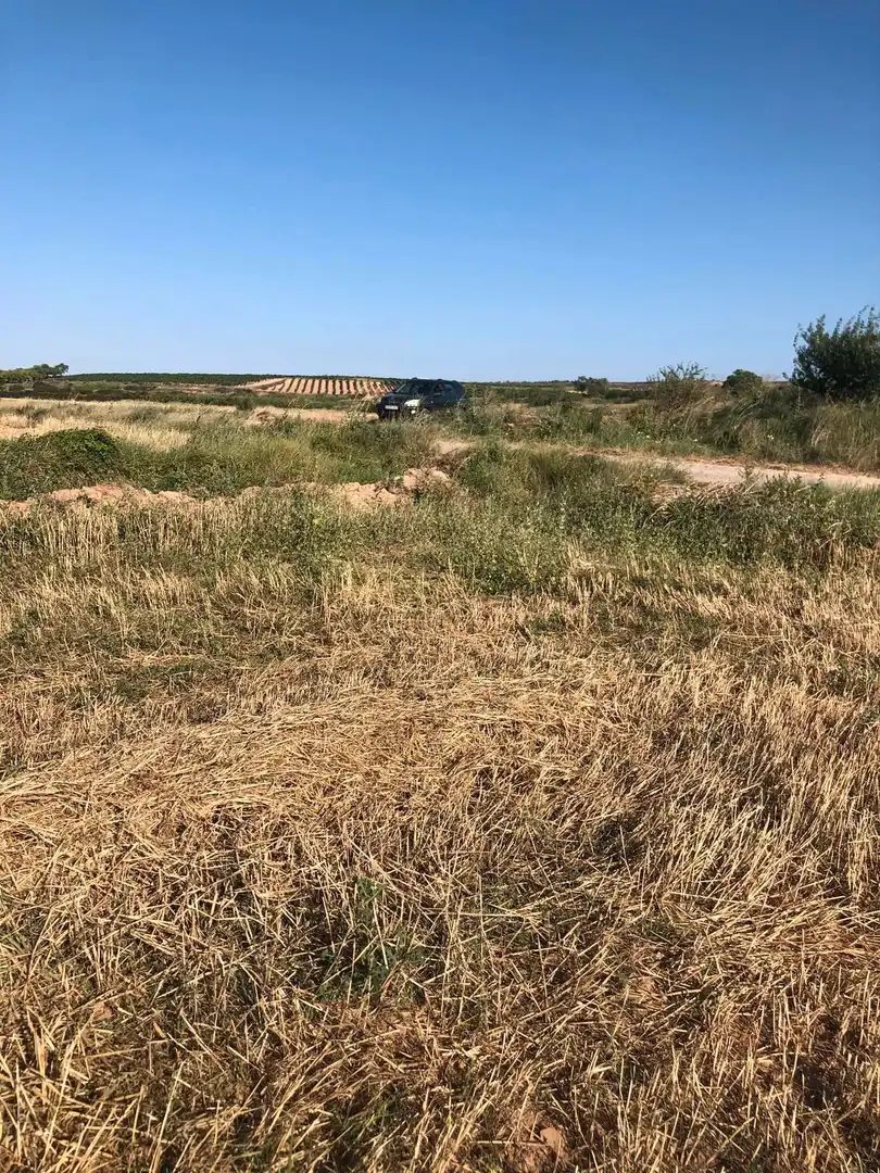 Wohnbaugrundstück zum Verkauf in Alberite, imagen 3
