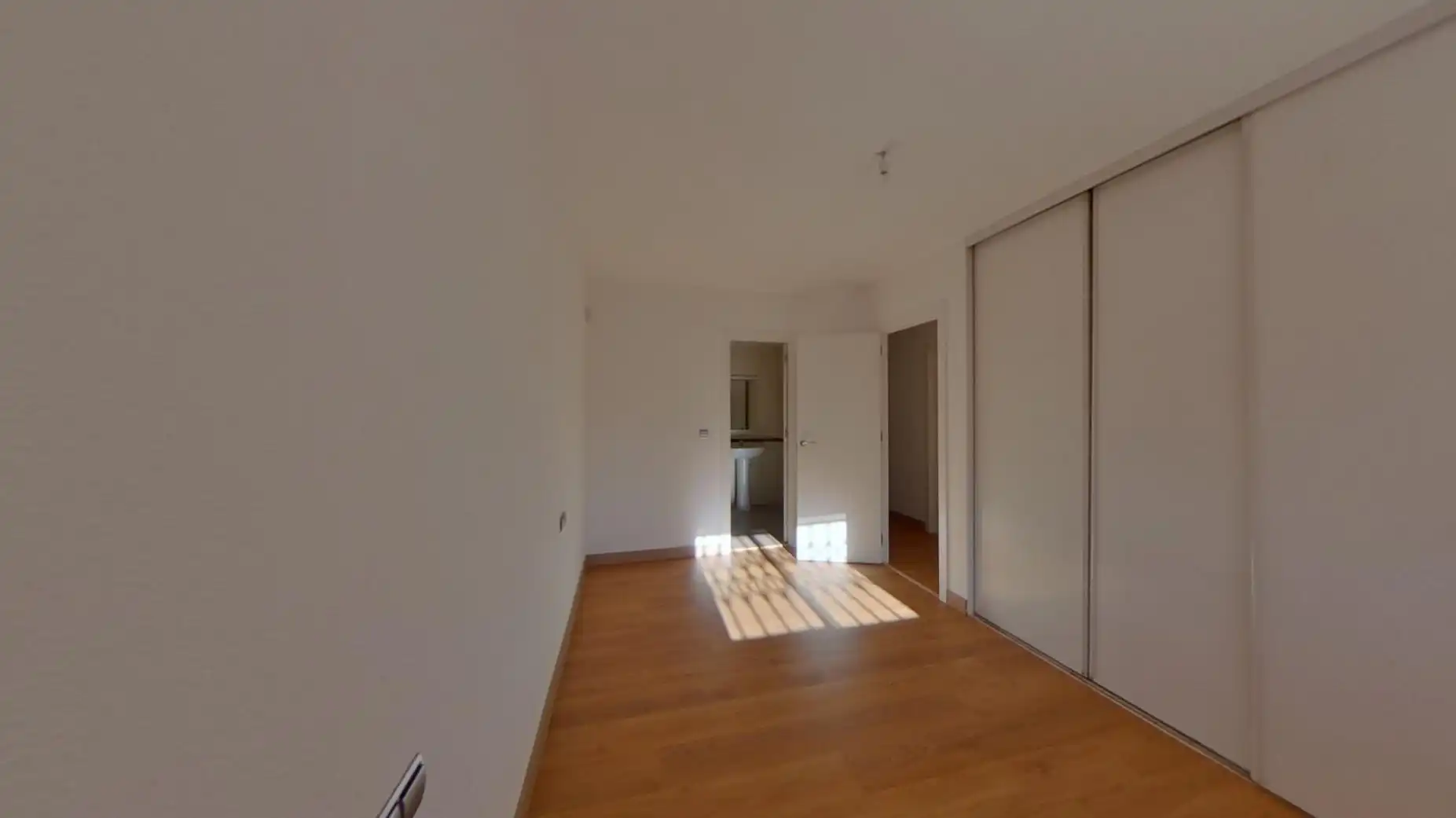 Habitación de Piso en venta en Murcia con Balcón