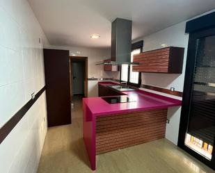 Kitchen of Single-family semi-detached for sale in Carrión de Calatrava  with Heating, Private garden and Terrace