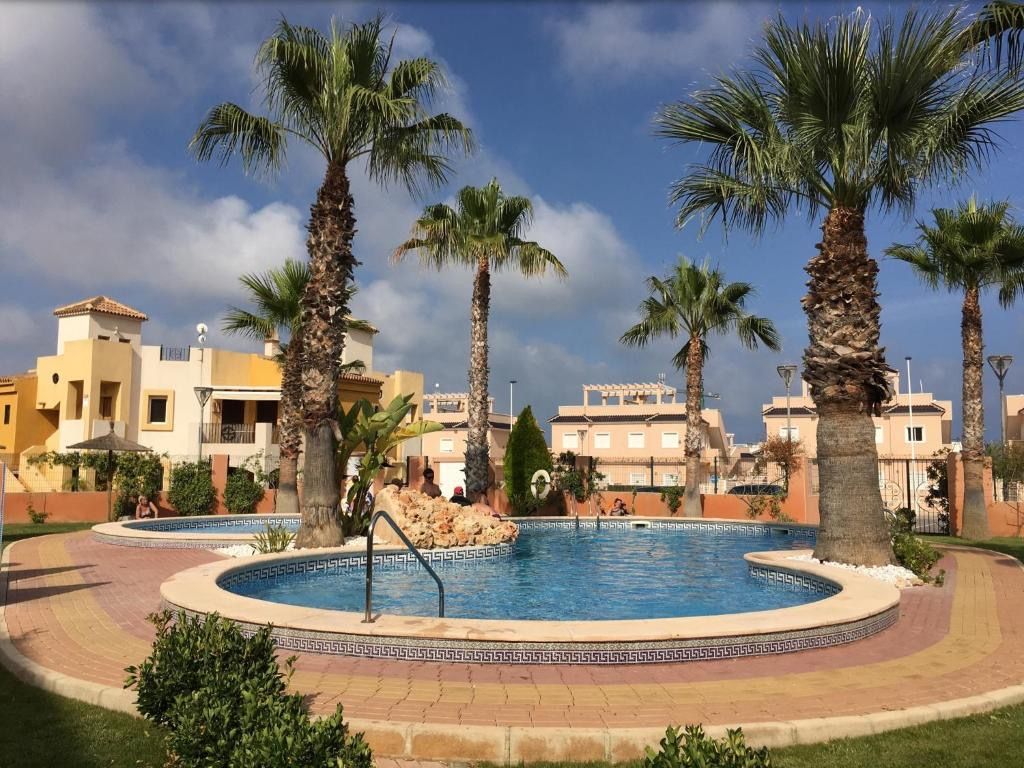 Swimming pool of Apartment for sale in Torrevieja  with Air Conditioner, Swimming Pool and Internet