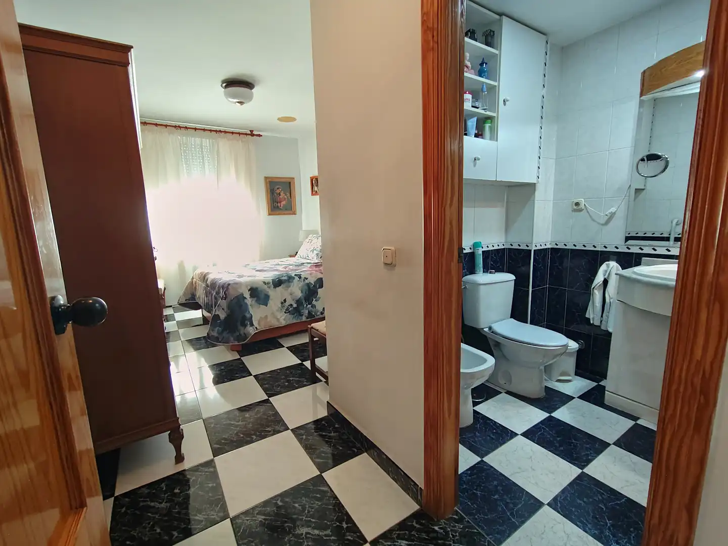 Schlafzimmer von Gebäude zum Verkauf in La Zubia
