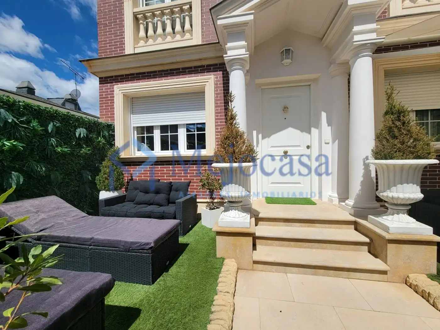 Terrassa de Casa adosada en venda en Madrid amb Aire condicionat, Calefacció i Jardí privat