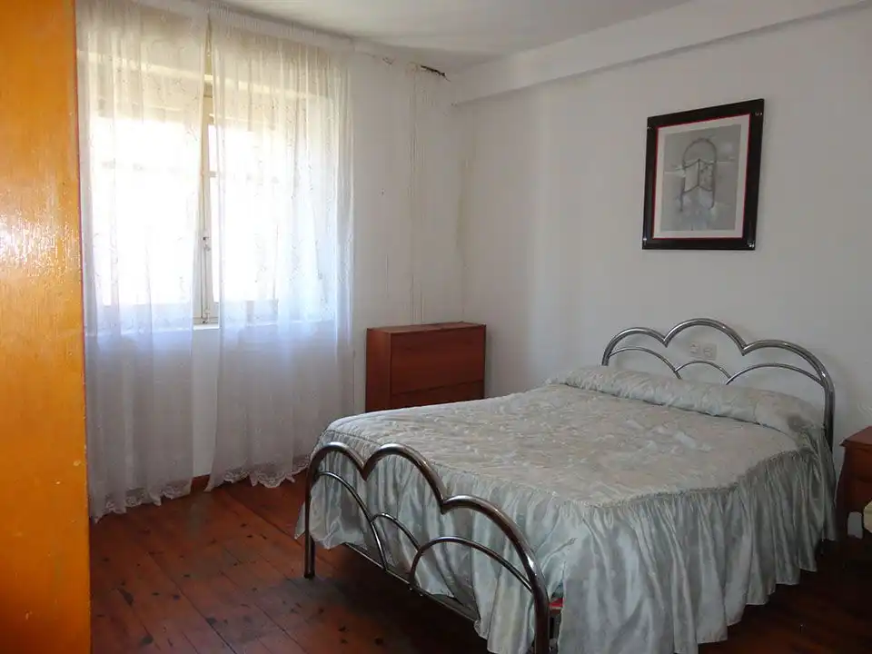 Habitación de Finca rústica en venta en Regumiel de la Sierra con Calefacción y Amueblado