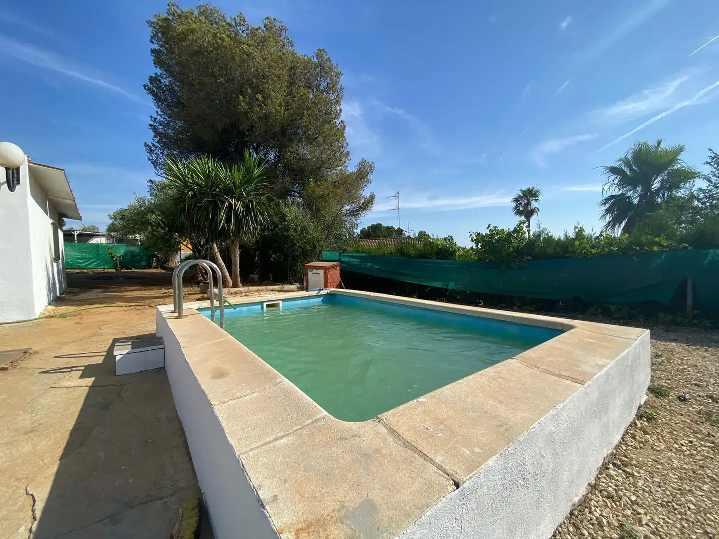 Piscina de Finca rústica de lloguer en Carmona amb Jardí privat