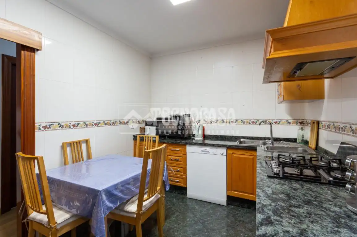 Cocina de Piso en venta en Vélez-Málaga con Aire acondicionado, Calefacción y Balcón