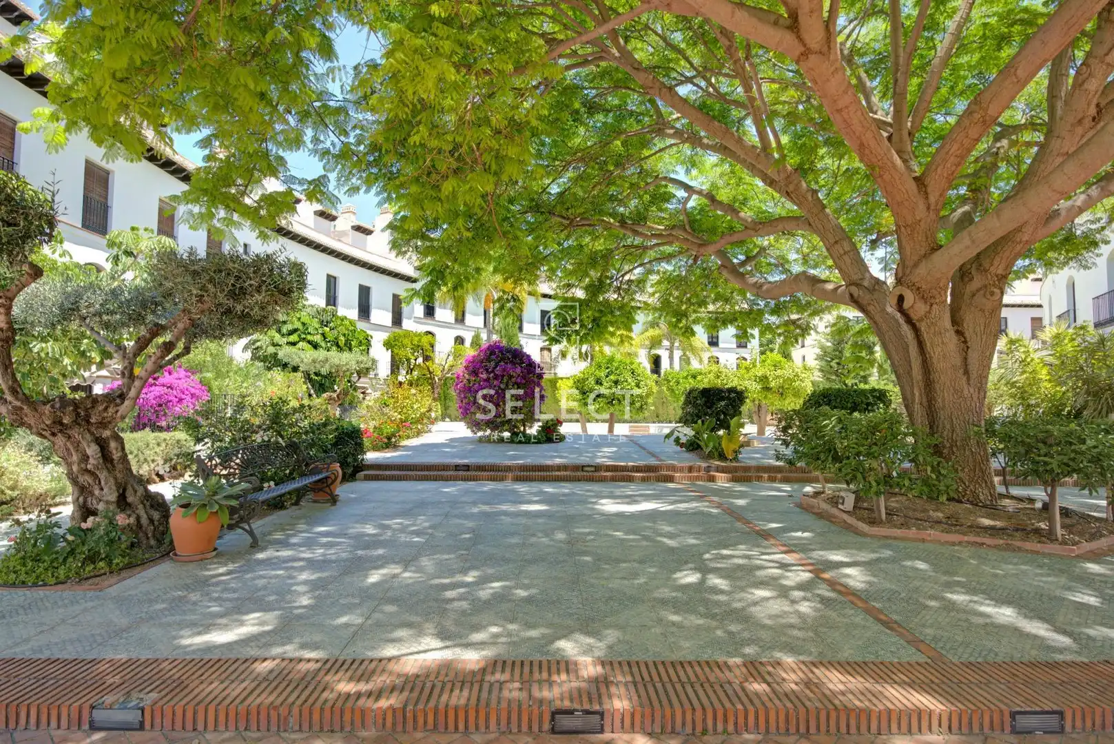 Garten von Wohnungen zum Verkauf in Vélez de Benaudalla mit Klimaanlage, Privatgarten und Terrasse