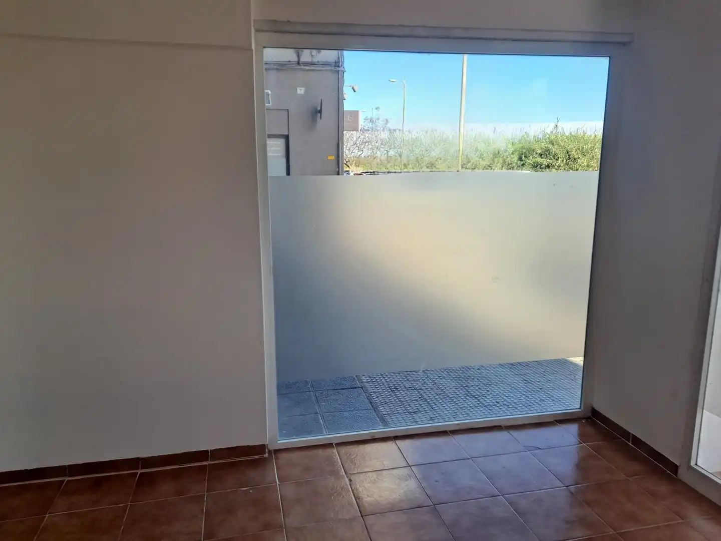 Local de alquiler en Alzira con Alarma