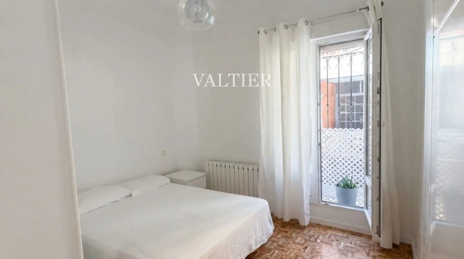 Schlafzimmer von Wohnung zur Miete in Retiro