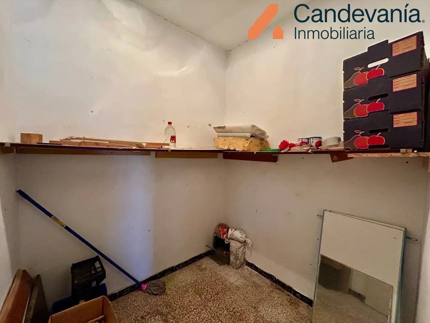 Nave industrial en venta en Zuera
