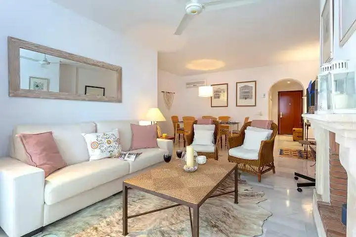 Apartament de lloguer a Calle 3, Guadalmina Alta