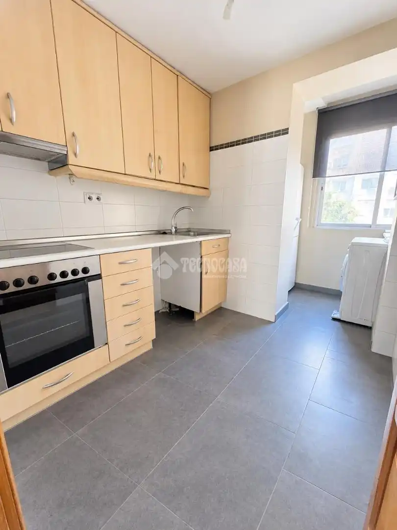 Cocina de Piso en venta en Zaragoza con Aire acondicionado, Calefacción y Parquet