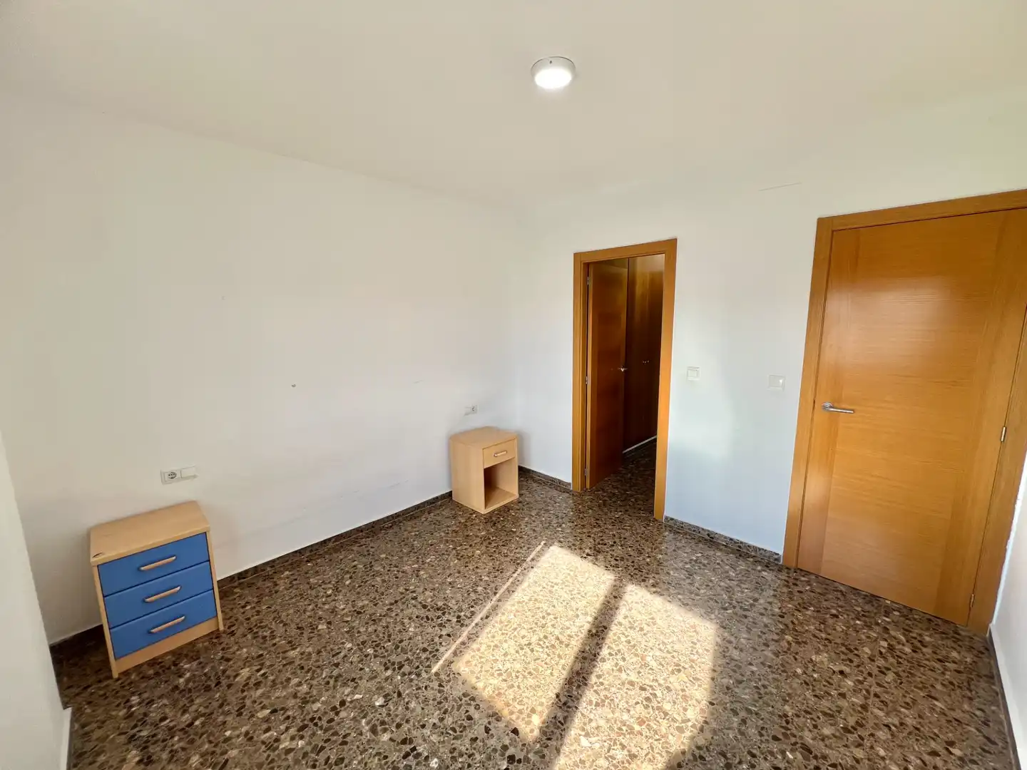 Habitación de Dúplex en venta en Chiva con Terraza