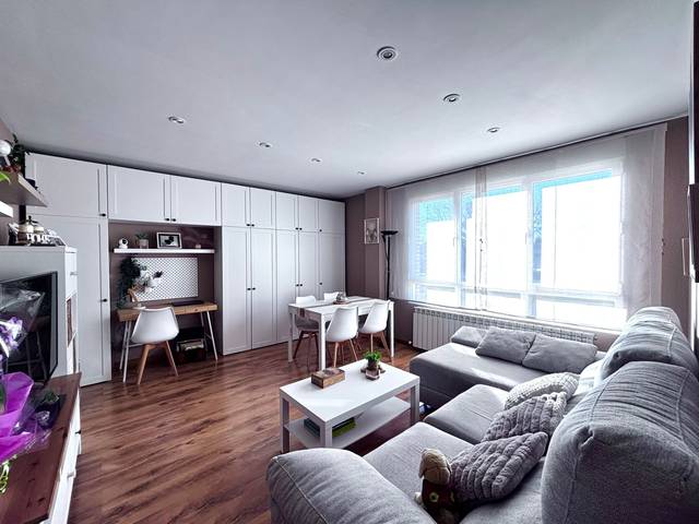 Apartamento en Venta en Villagonzalo Pedernales