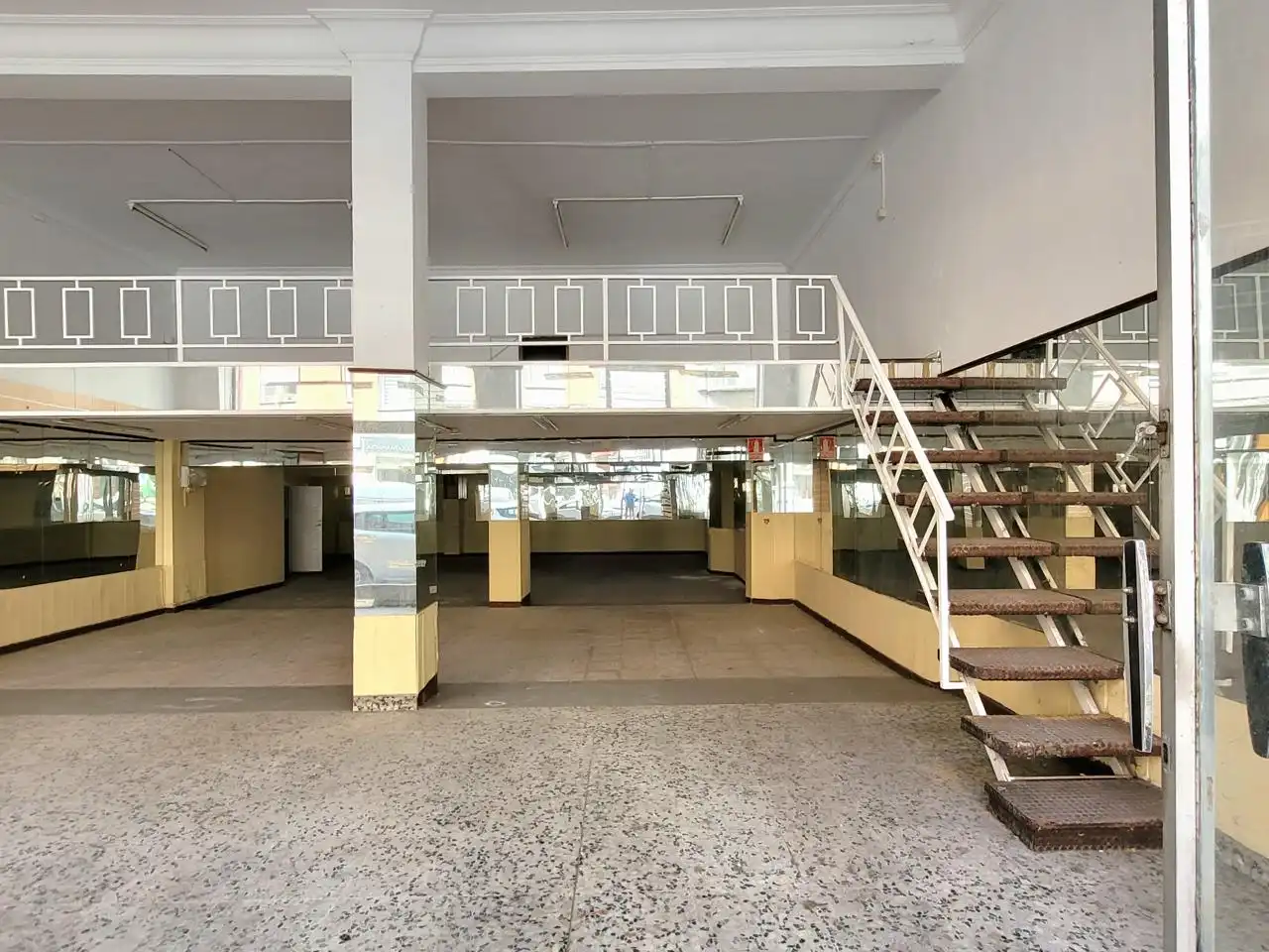 Business premises for sale in Carreño Miranda 35, imagen 12