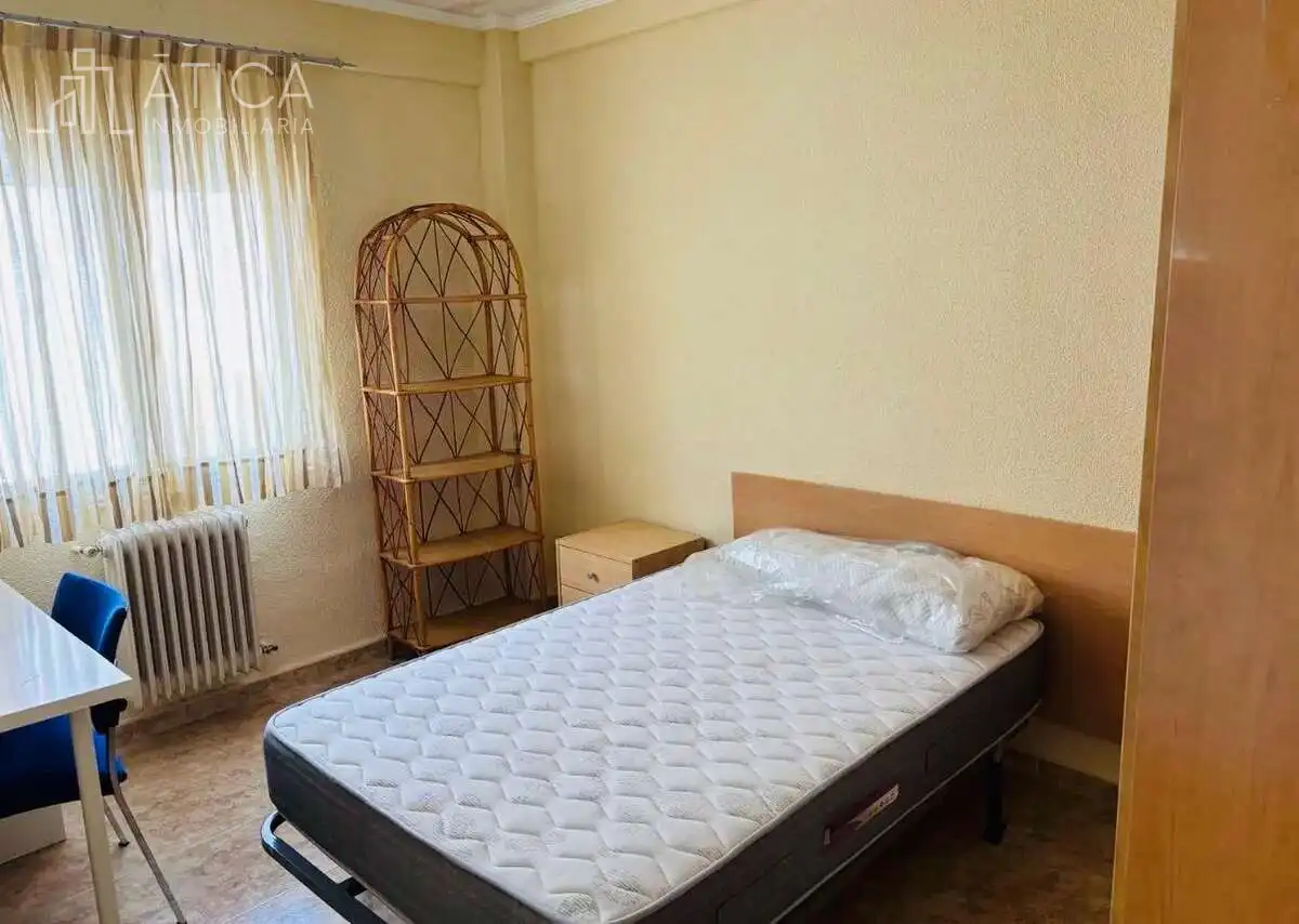 Penthouse mit Aufzug zur Miete in San Bernardo - Carmelitas - Campus, imagen 5