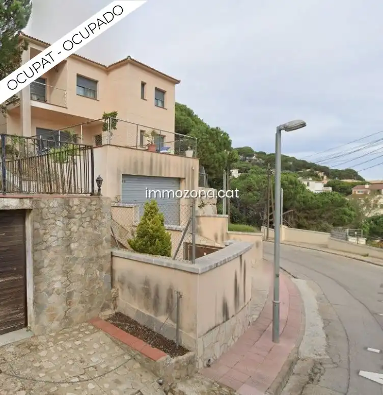 Villa zum Verkauf in Avenida FLORADA