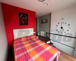 Dormitori de Dúplex de lloguer en Lugo Capital amb Rentadora