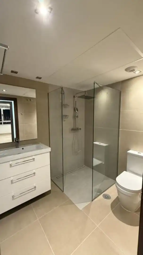 Apartamento con piscina en venta en San Pedro de Alcántara, imagen 9