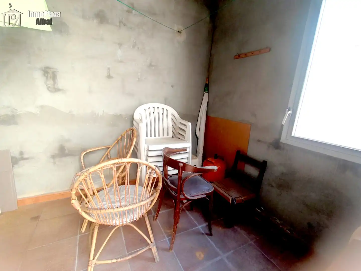 Casa adosada en venta en Albal con Terraza, Trastero y Balcón