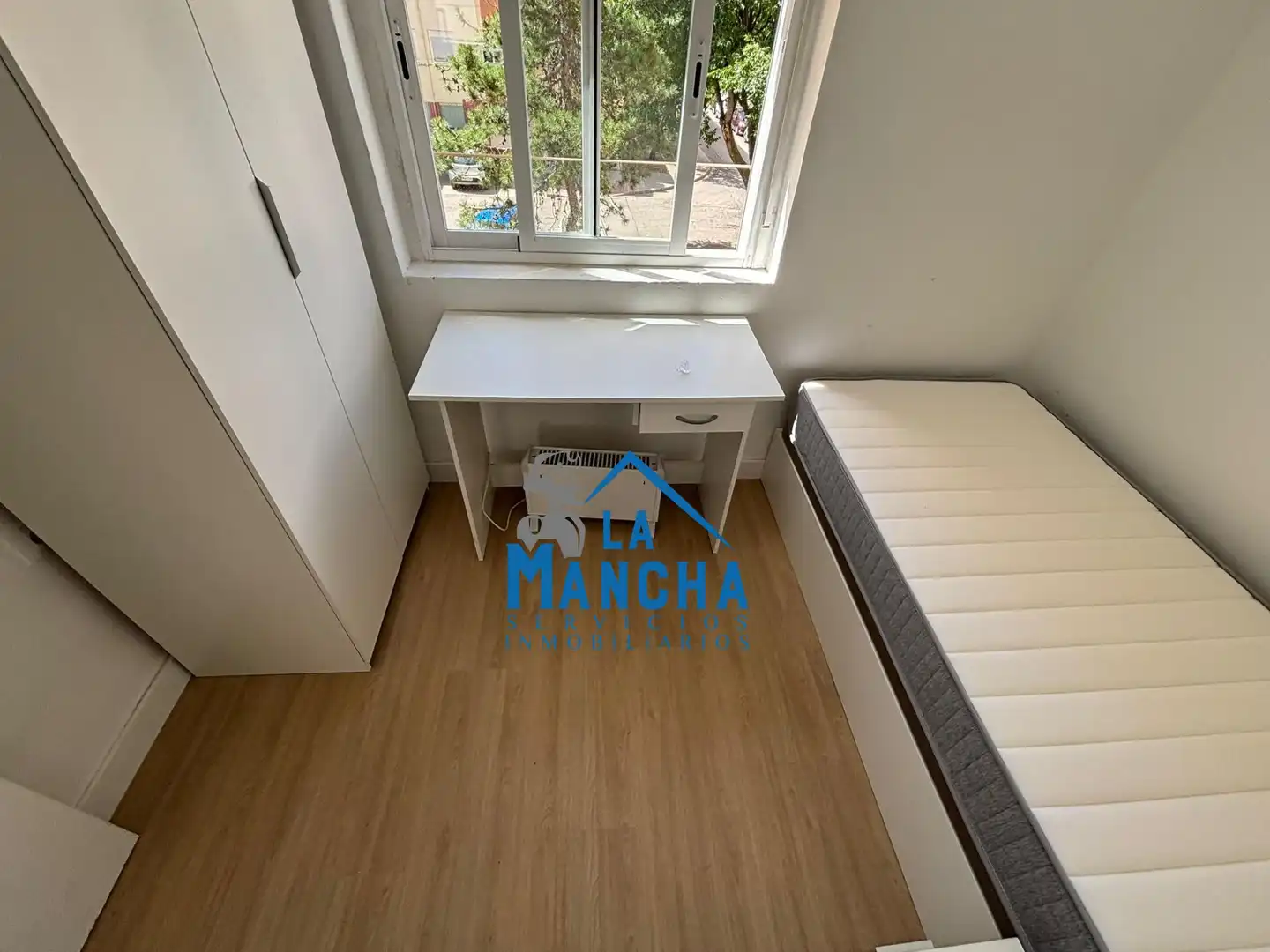 Wohnung zur Miete in Hermanos Falcó