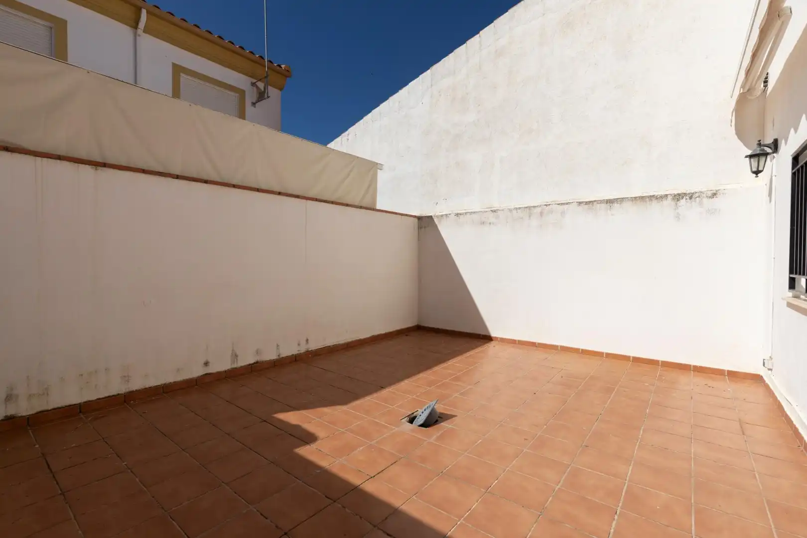 Adossat amb terrassa en venda a Calle Bermejales 9, imagen 12