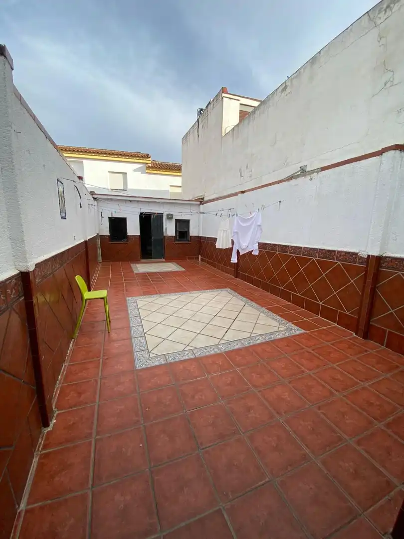 Terrassa de Casa adosada en venda en Mairena del Aljarafe amb Jardí privat