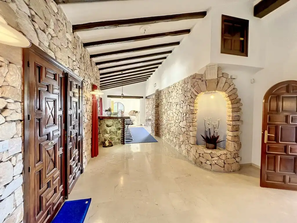 Chalet con piscina en venta en Valtocado - La Alquería - La Atalaya, imagen 3