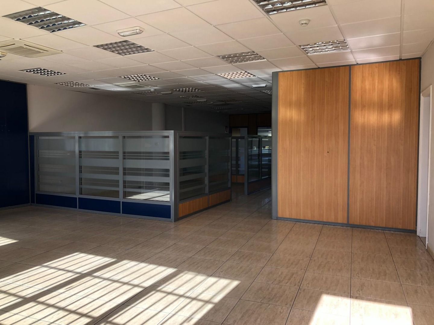 Oficina de lloguer en  Santa Cruz de Tenerife Capital amb Aire condicionat