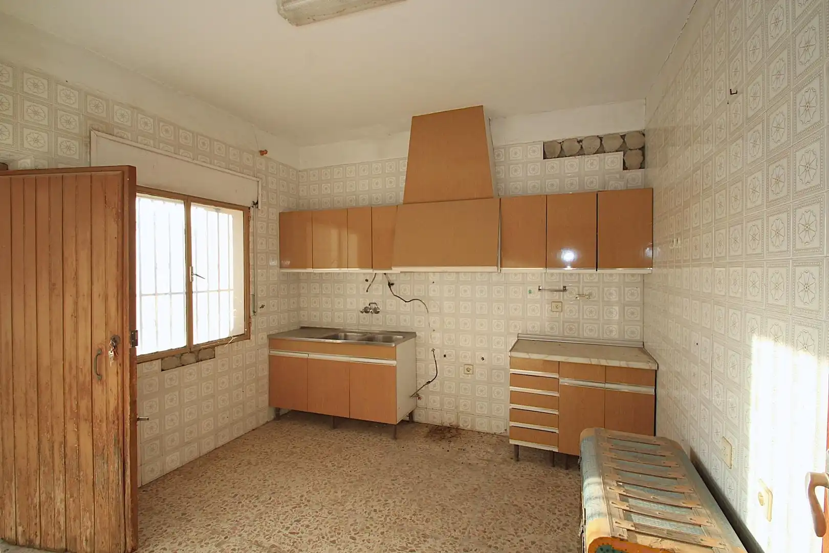 Kitchen of Houses for sale in Cúllar Vega