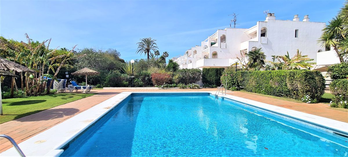 Swimming pool of Apartment for sale in Sotogrande  with Air Conditioner, Terrace and Storage room